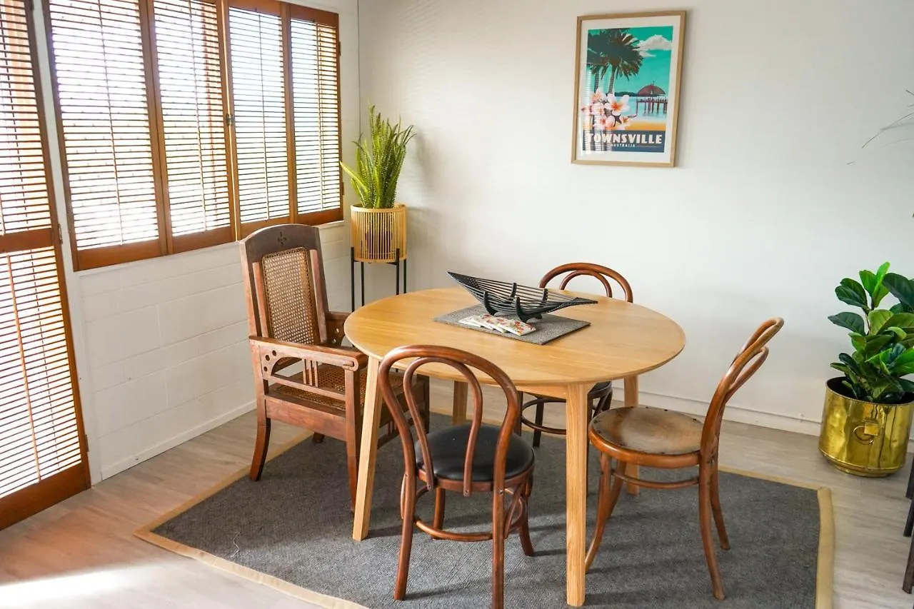 Oasis 2 On Eden Apartment Townsville