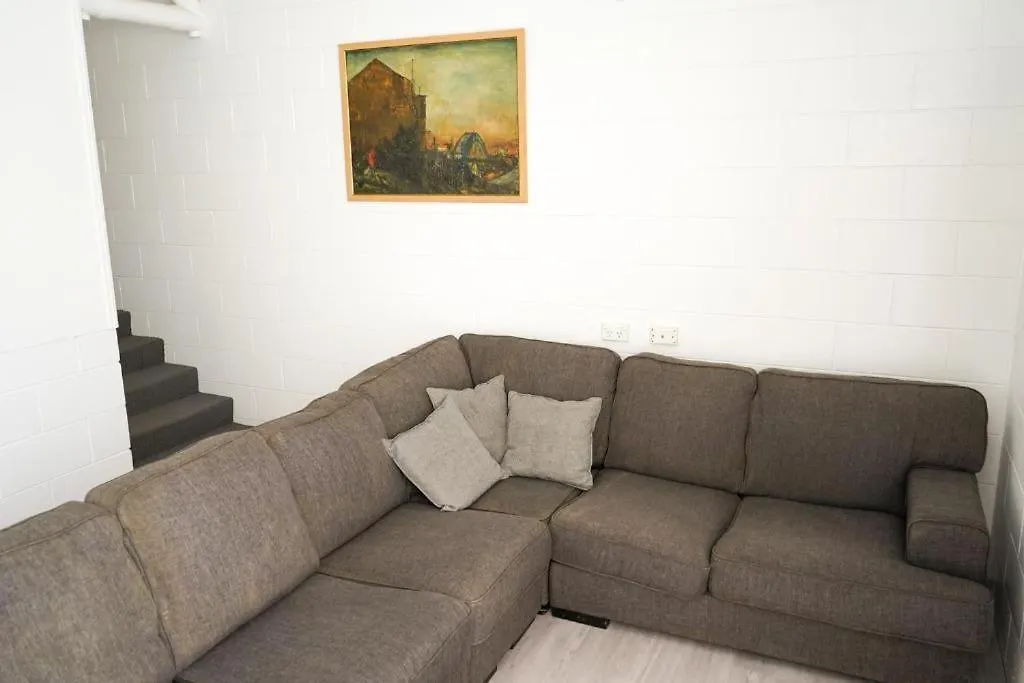 Oasis 2 On Eden Apartment Townsville Australia